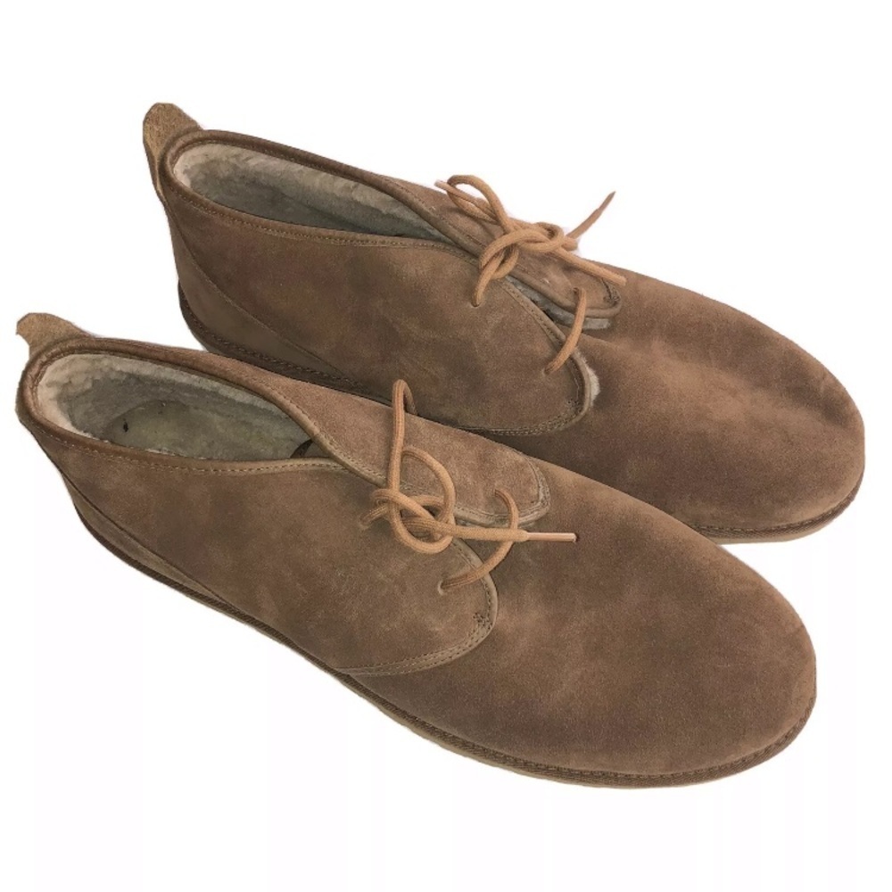 Ugg Chukka Boots new